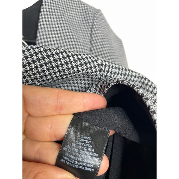 NEW WAYF Womens Houndstooth Cropped Long Sleeve Square Neck Size Small - Picture 3 of 6